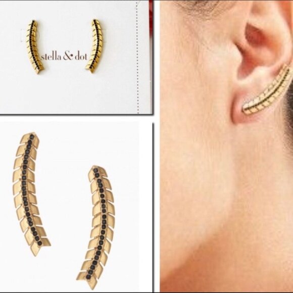 ✨ Stella & Dot Single Ear Crawler – Gold Tone with Black Rhinestones ✨ - Picture 1 of 5